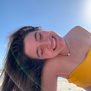 Meet your Posher, Nikki